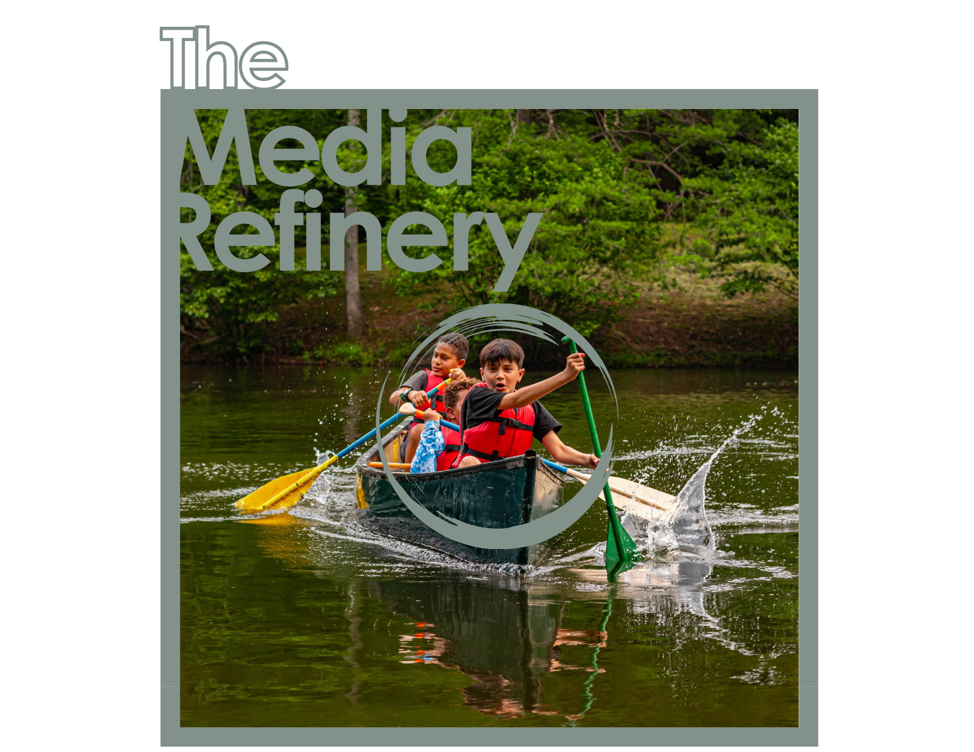 Children canoeing at summer camp